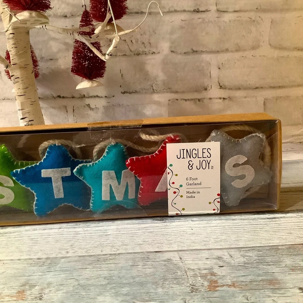Jingles & Joy nib assorted